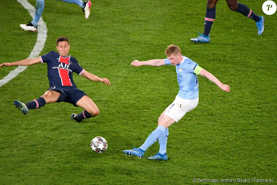 Kevin De Bruyne lors du match Paris Saint-Germain - Manchester City, en demi-finale aller de la Ligue des Champions, au Parc des Princes. Paris, le 28 avril 2021. © Anthony Bibard / Panoramic / Bestimage