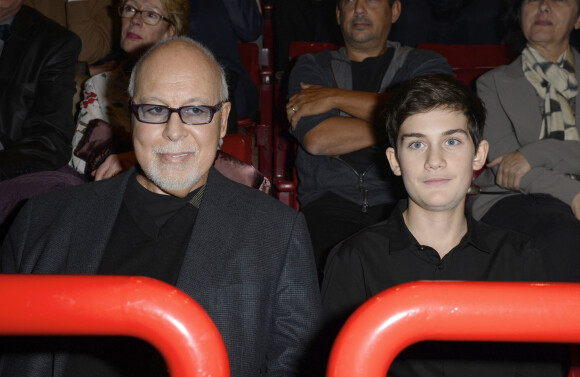 Rene Angelil et son fils Rene-Charles - People au concert de Celine Dion au POPB de Paris, le 5 décembre 2013. 
