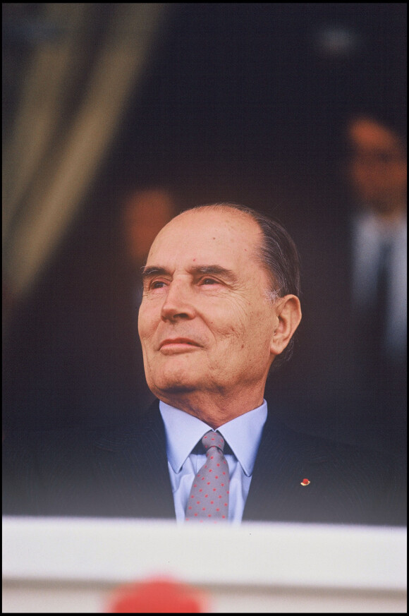 François Mitterrand au Prix de l'Arc de Triomphe.