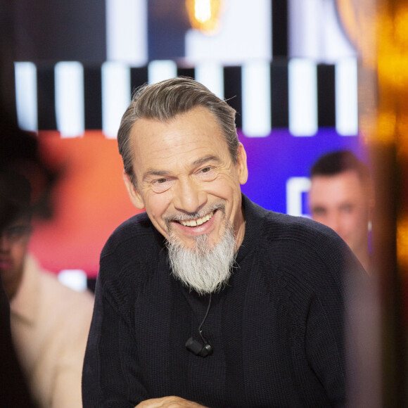 Exclusif - Florent Pagny - Enregistrement de l'émission "Clique" présentée par M. Achour sur Canal Plus à Issy-les-Moulineaux le 5 mars 2020. © Jack Tribeca/Bestimage