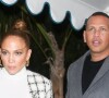 Jennifer Lopez, et son fiancé Alex Rodriguez vont dîner chez San Vicente Bungalows à West Hollywood le 14 mars 2020.