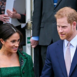 Le prince Harry, duc de Sussex, Meghan Markle, duchesse de Sussex, enceinte, à la sortie de Canada House après une cérémonie pour la Journée du Commonwealth à Londres le 11 mars 2019.