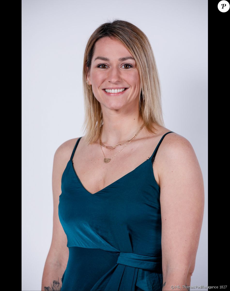 Laure, candidate de "Mariés au premier regard", photo officielle de M6
