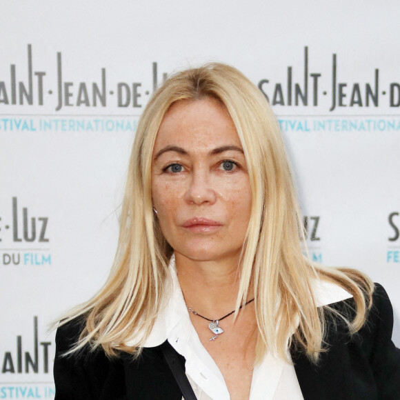 Exclusif - Emmanuelle Béart lors du photocall du film "L'étreinte" au 7ème Festival international du film de Saint-Jean-de-Luz le 9 octobre 2020. 