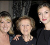 Charlottee de Turckheim avec sa mère et sa fille Clara aux Lumières 2011 à Paris 