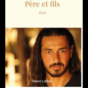 Couverture du livre de Moundir "Père et fils"