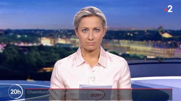 Anne-Sophie Lapix confrontée à un problème technique en plein journal télévisé de 20 heures sur France 2.