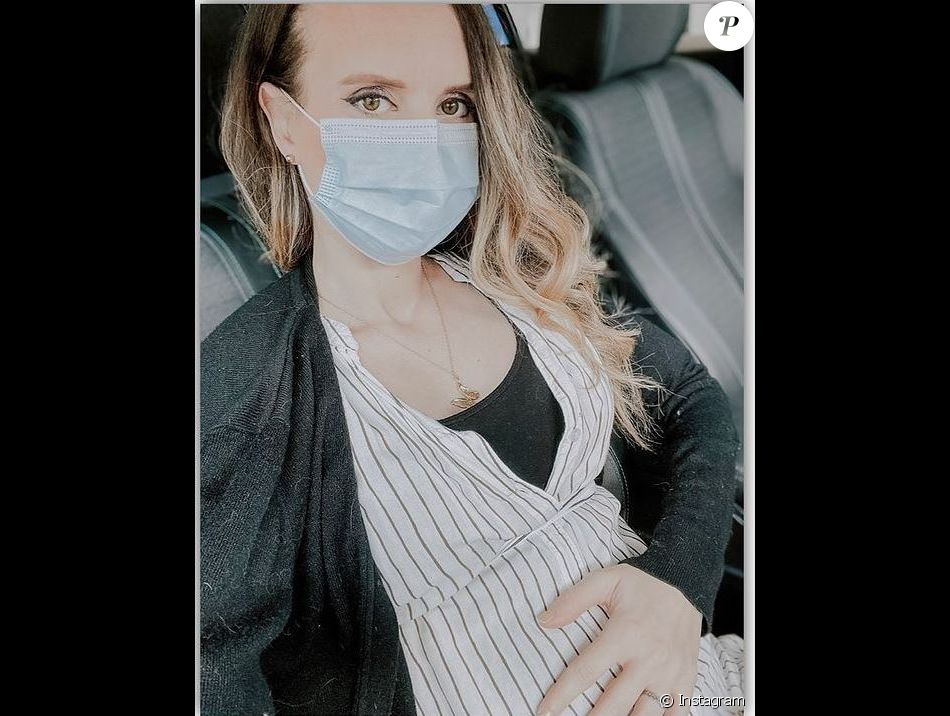 Audrey de "Secret Story" enceinte et masquée , mars 2021