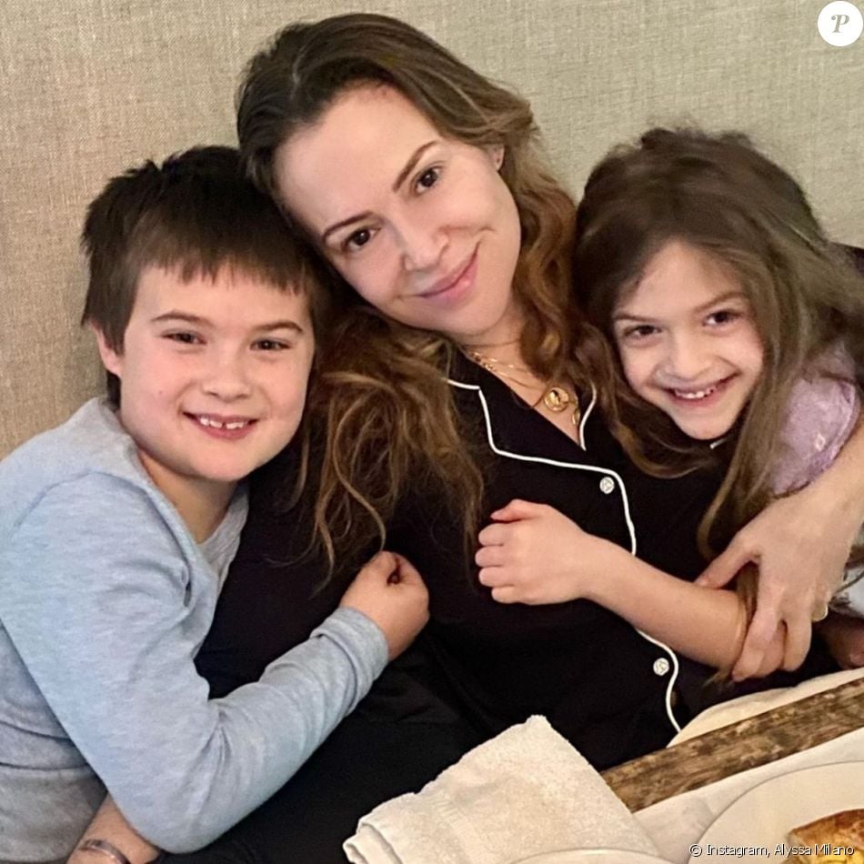 Alyssa Milano Et Ses Deux Enfants, Milo Et Elizabella. - Purepeople