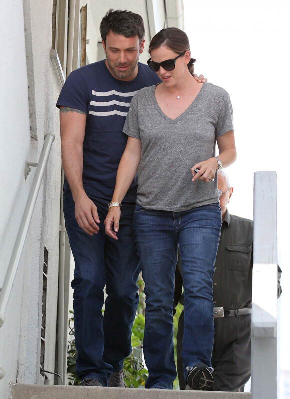 Ben Affleck et Jennifer Garner se promènent dans les rues de Santa Monica le 13 juillet 2012.
