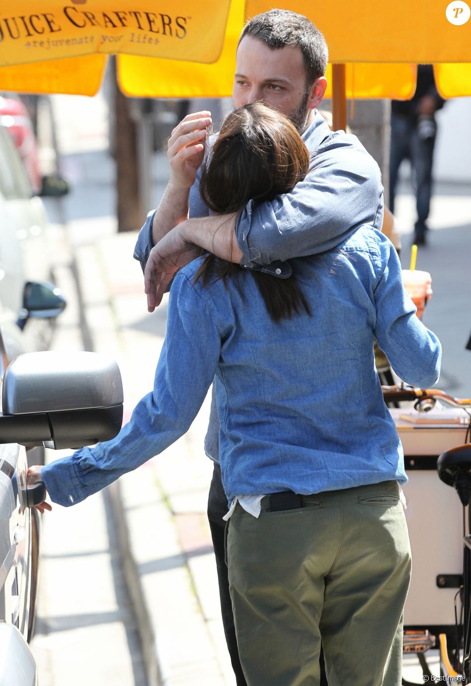 Jennifer Garner et Ben Affleck passent la journee avec leurs filles Violet et Seraphina a Pacific Palisades, le 23 mars 2013.