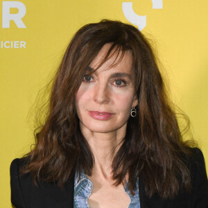 Anne Parillaud - Photocall des membres du jury du Reims POLAR, 38e Festival du film policier, au Public Système Cinéma. Paris, le 26 mai 2021. © Coadic Guirec/Bestimage