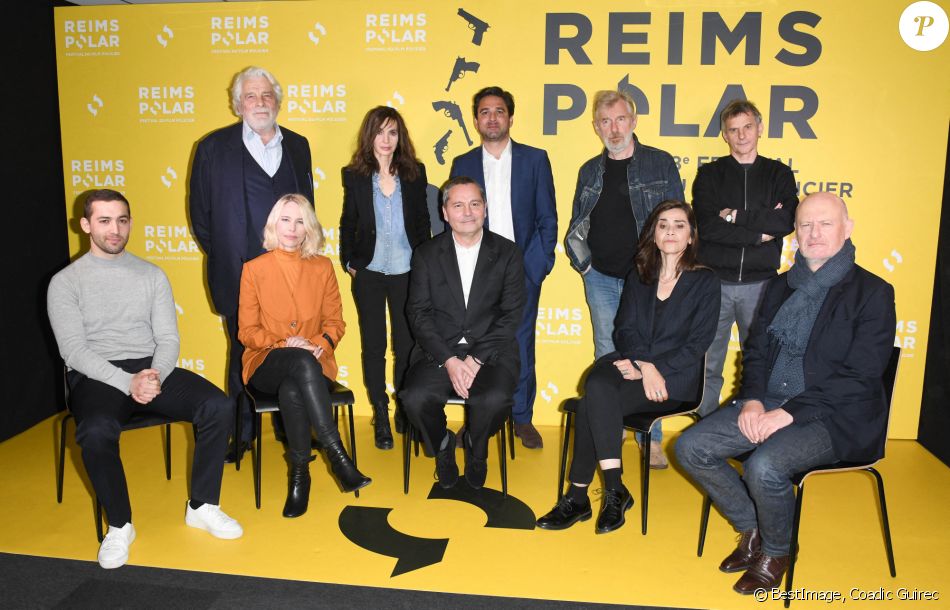 Dali Benssalah, Pascale Arbillot, Bruno Barde, Négar Djavadi, Jean-Paul Salomé, Jacques Weber, Anne Parillaud, Arnaud Robinet, Laurent Chalumeau et Lucas Belvaux - Photocall des membres du jury du Reims POLAR, 38e Festival du film policier, au Public Système Cinéma. Paris, le 26 mai 2021. © Coadic Guirec/Bestimage