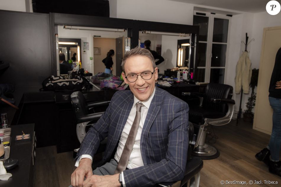 Julien Courbet - Backstage de l'enregistrement de l'émission "Touche Pas à Mon Poste (TPMP)", présentée par Cyril Hanouna et diffusée sur C8 le 14 décembre 2020 © Jack Tribeca / Bestimage