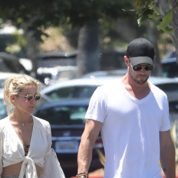 Chris Hemsworth et sa femme Elsa Pataky sont allés déjeuner en famille au restaurant Ollo à Malibu, Los Angeles. Leurs enfants India Rose Hemsworth, Tristan Hemsworth et Sasha Hemsworth sont de la partie ainsi que leur oncle L. Hemsworth! Le 22 juillet 2019 