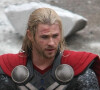 Chris Hemsworth sur le tournage du dernier film Marvel, "Thor : The Dark World". Le 16 novembre 2012 