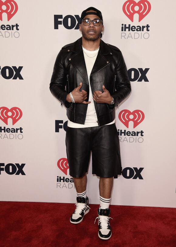 Nelly assiste à la cérémonie des iHeartRadio Music Awards 2021 au Dolby Theatre. Los Angeles, le 27 mai 2021.