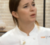 Sarah dans "Top Chef" sur M6.