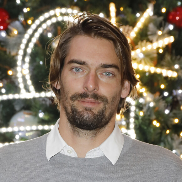 Exclusif - Camille Lacourt - Camille Lacourt inaugure les illuminations de Noël à Westfield Velizy 2, Velizy le 23 Novembre 2019. © Marc Ausset-Lacroix / Bestimage