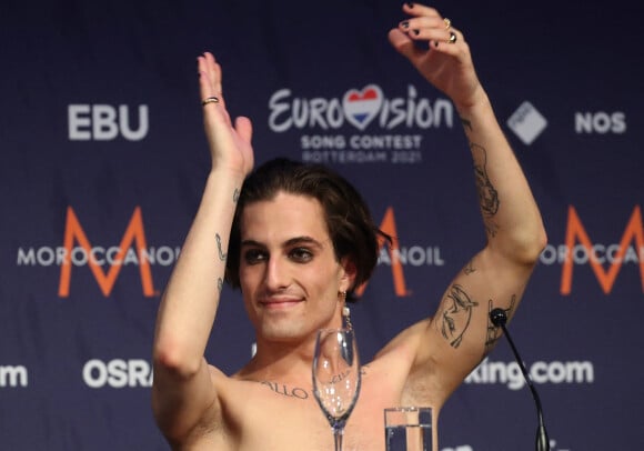 Damiano David - Conférence de presse après la victoire de Måneskin à l'Eurovision. Rotterdam. Le 23 mai 2021.