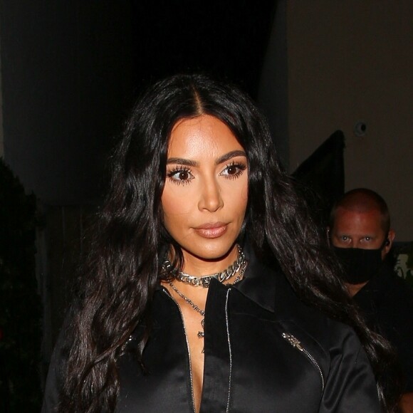 Kim Kardashian - La famille Kardashian à la sortie du restaurant "Craig"s" à Los Angeles, le 4 juin 2021.