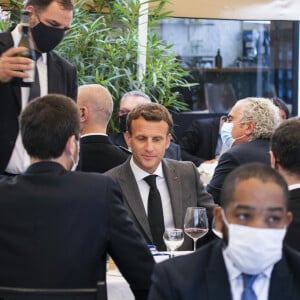 Le président de la République Emmanuel Macron a rencontré les acteurs de la gastronomie locale et nationale à Valence, à l'occasion du déplacement dans la Drôme. Le 8 juin 2021 © Romain Gaillard / pool / Bestimage 