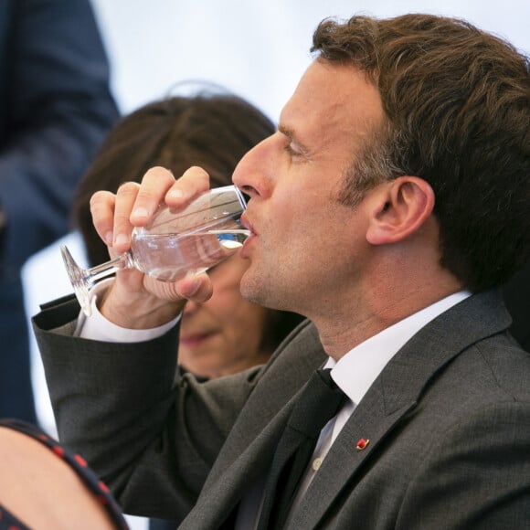 Le président de la République Emmanuel Macron a rencontré les acteurs de la gastronomie locale et nationale à Valence, à l'occasion du déplacement dans la Drôme. Le 8 juin 2021 © Romain Gaillard / pool / Bestimage 