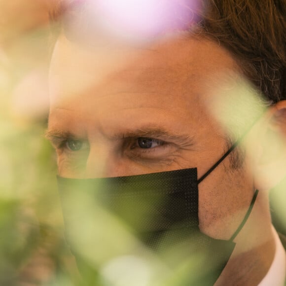 Le président de la République Emmanuel Macron a rencontré les acteurs de la gastronomie locale et nationale à Valence, à l'occasion du déplacement dans la Drôme. Le 8 juin 2021 © Romain Gaillard / pool / Bestimage 