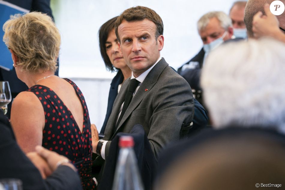Le président de la République Emmanuel Macron a rencontré les acteurs de la gastronomie locale et nationale à Valence, à l'occasion du déplacement dans la Drôme. Le 8 juin 2021 © Romain Gaillard / pool / Bestimage