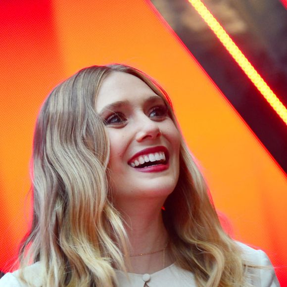 Elizabeth Olsen à la première de "Captain America: Civil War" à Londres, le 26 avril 2016.