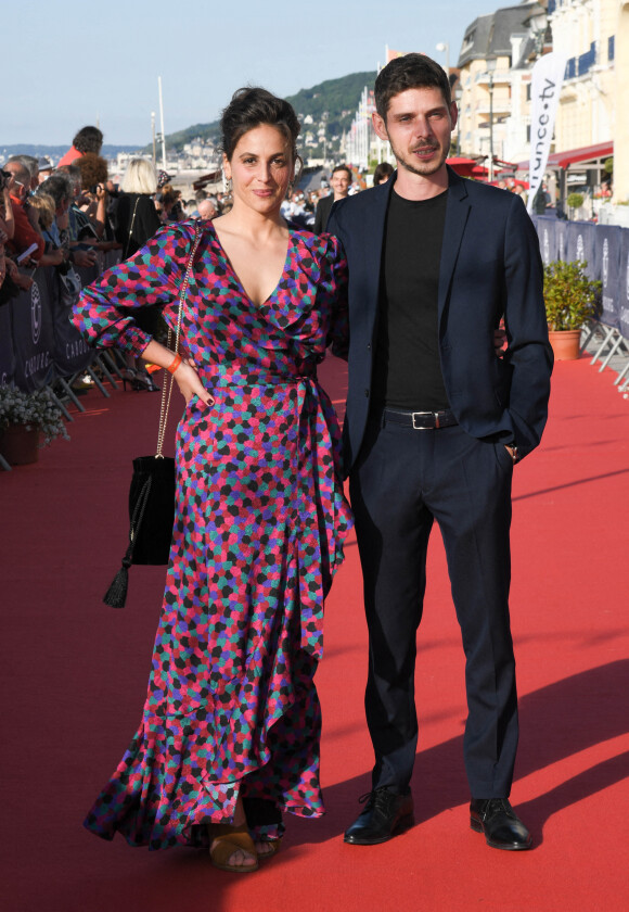 Laura Muller et Schemci Luth sur le tapis rouge lors du 35ème festival du film de Cabourg le 11 juin 2021 © Coadic Guirec / Bestimage