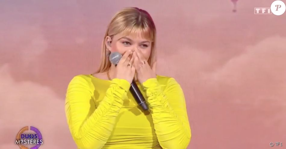 Louane a été surprise par son compagnon Florian Rossi dans l'émission "Duos Mystère", diffusée sur TF1.