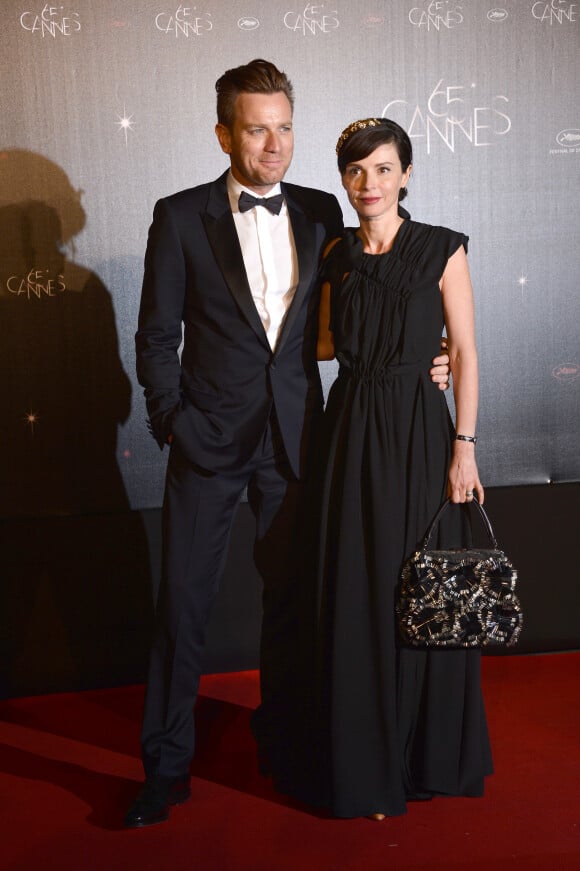 Ewan Mc Gregor, Eve Mavrakis - Photocall du diner d'ouverture du 65ème festival du film de Cannes le 16 mai 2012.
