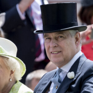 La reine Elisabeth II et le prince Andrew, duc d'York - La famille royale d'Angleterre lors du Royal Ascot. Le 22 juin 2019