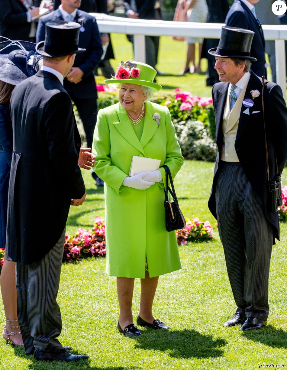 David Armstrong-Jones et John Warren - La reine Elisabeth II d'Angleterre lors du Royal Ascot a Ascot le 22 juin 2018.