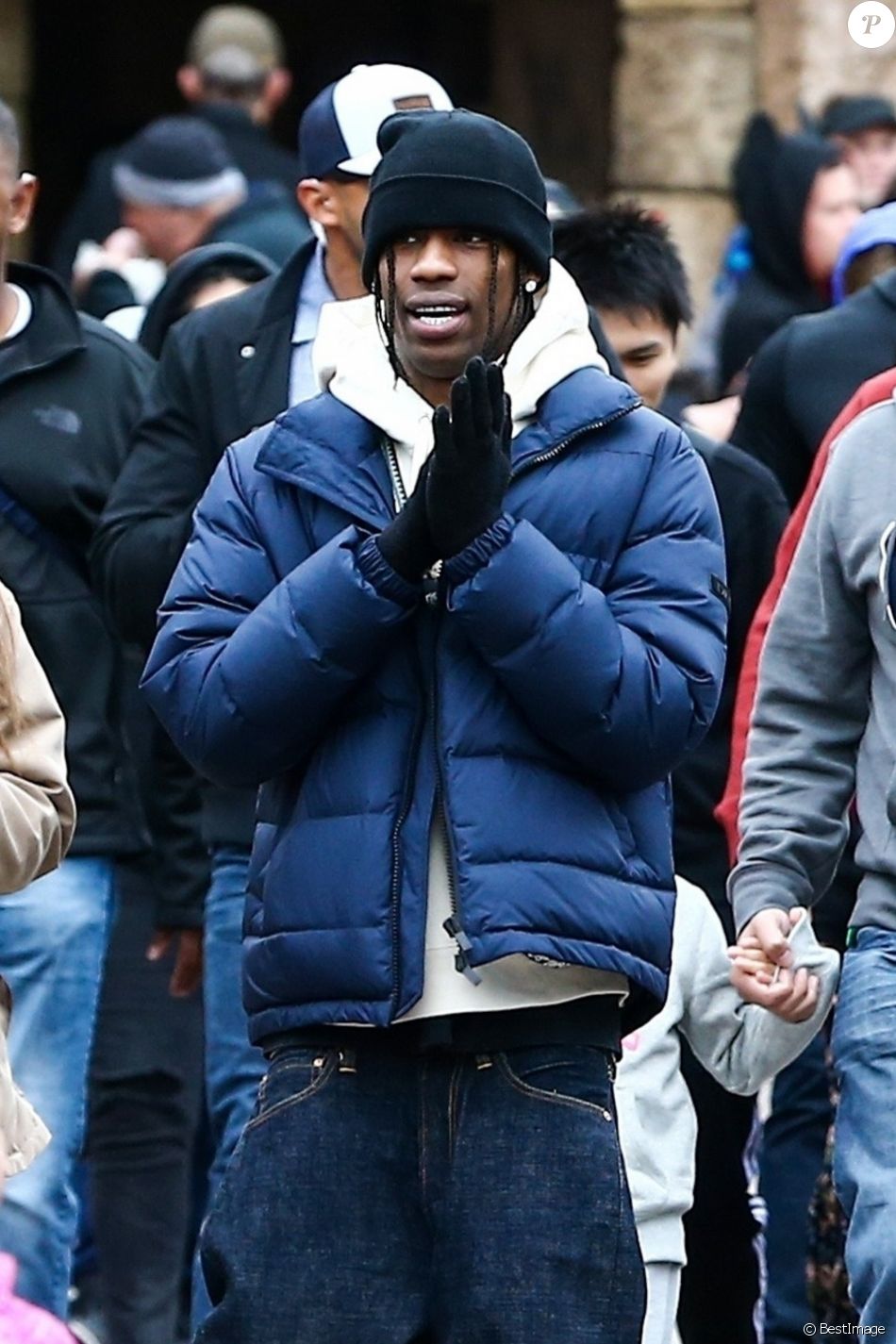 Travis Scott - Exclusif - Les Kardashian passent la journée à Disney Magic Kingdom à Orlando en Floride, le 23 janvier 2020