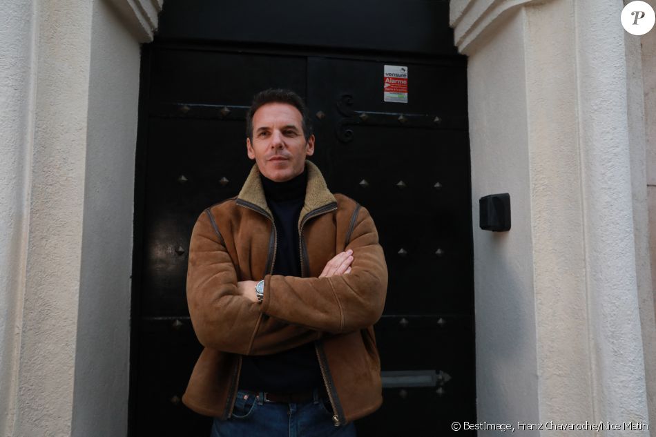 Exclusif (Pas de PQR) - Jeremy Banster - Tournage du téléfilm policier "Meurtres sur les îles du Frioul" (un remake du Comte de Monte-Cristo) réalisé par S.Ayme pour France 3 à Marseille, le 13 février 2021. J.Banster (acteur dans la série "Un si grand soleil") partage l'affiche avec F.Huster pour un duo de policiers père-fils. © Franz Chavaroche/Nice Matin/Bestimage