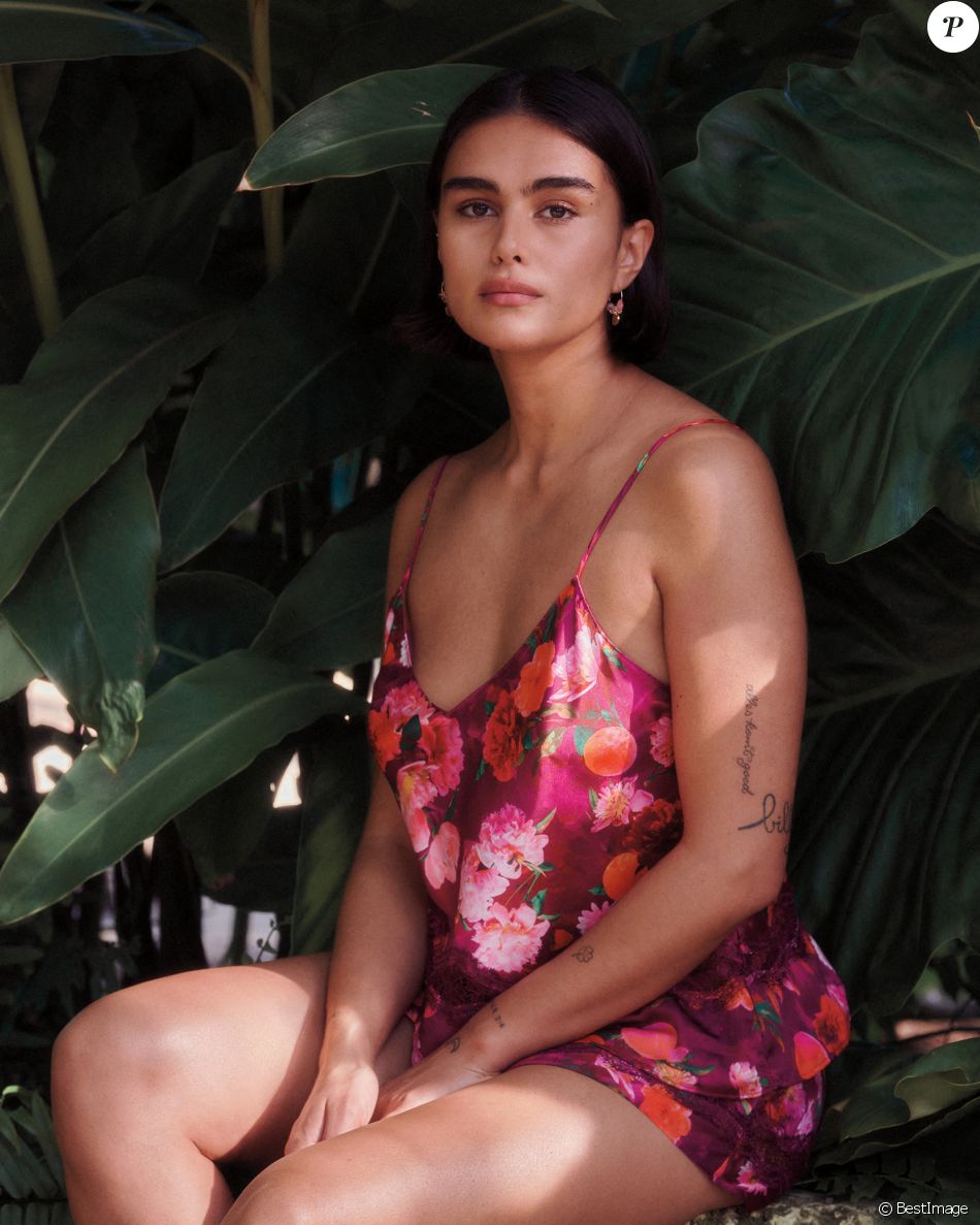 Jill Kortleve - Nouvelle campagne été 2021 de Victoria's Secret.