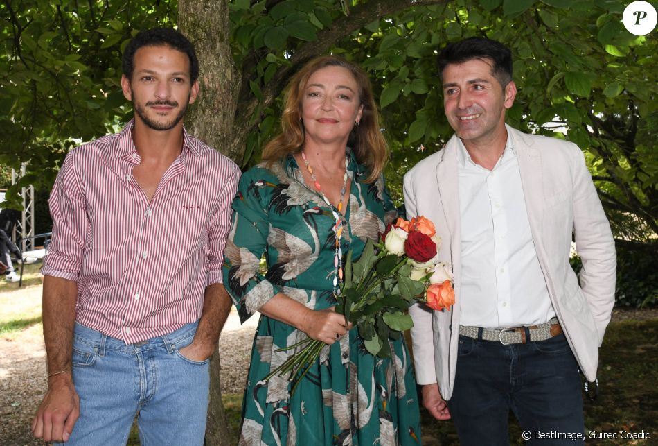 Vincent Dedienne, Catherine Frot et Pierre Pinaud - Photocall du film "La Fine Fleur" - Festival du film Francophone d'Angoulême 2020 le 29 Août 2020. © Guirec Coadic / Bestimage