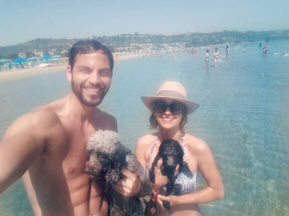 Brice, ex-aventurier de "Koh-Lanta", partage son quotidien sur Instagram avec sa femme Elena et leur fille Téana.