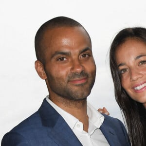 Tony Parker et sa compagne Alizé Lim - Tony Parker devient l'ambassadeur des courses hippiques en France et lance une série sur la chaine Equidia à l'Hippodrome ParisLongchamp le 17 juin 2021. © Coadic Guirec / Bestimage