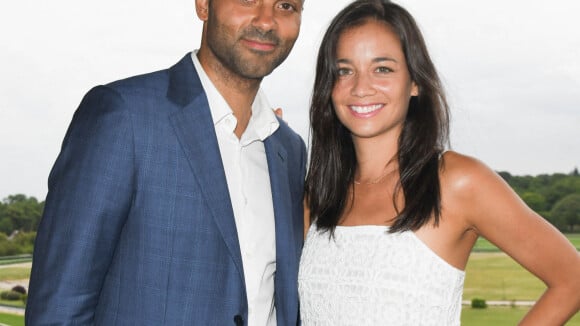 Tony Parker se lance un nouveau défi, soutenu de près par Alizé Lim... et sa belle-mère !