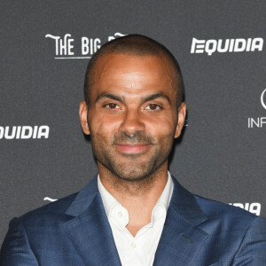 Tony Parker devient l'ambassadeur des courses hippiques en France et lance une série sur la chaine Equidia à l'Hippodrome ParisLongchamp le 17 juin 2021. © Coadic Guirec / Bestimage