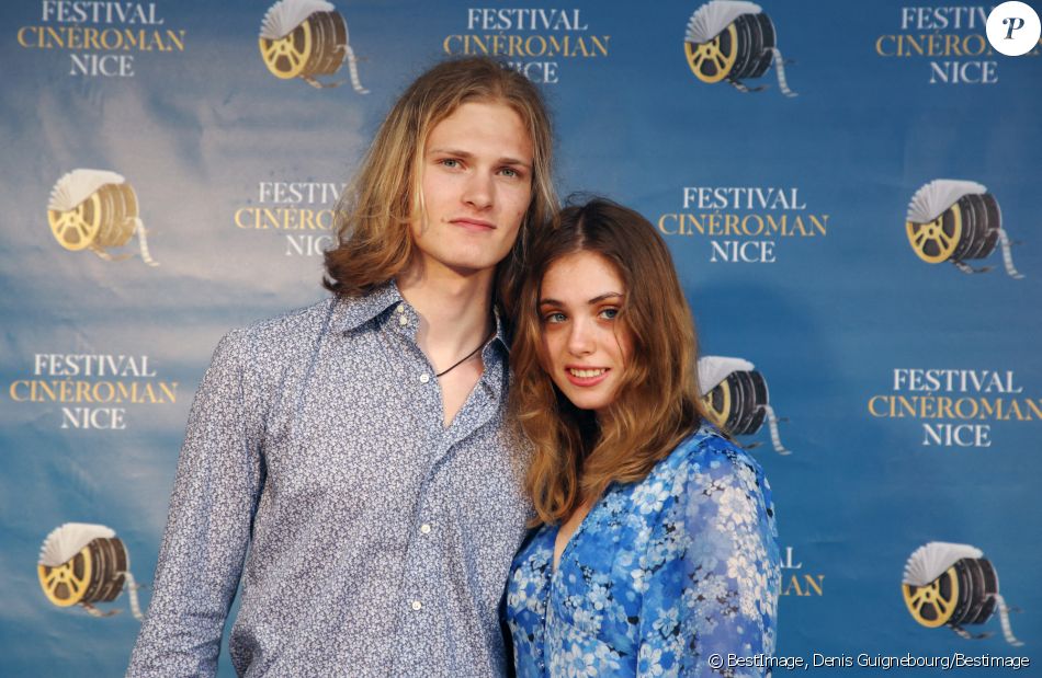 Louise Boujenah (Fille de M.Boujenah) et son compagnon à la première du film "Boite Noire" dans le cadre du Festival CINEROMAN au cinéma Pathé Gare du Sud à Nice, France, le 19 juin 2021. © Denis Guignebourg/Bestimage