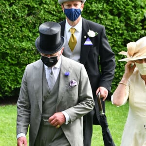 Le prince Charles, prince de Galles, et Camilla Parker Bowles, duchesse de Cornouailles, assistent à la prestigieuse course hippique "Royal Ascot", à Ascot, Royaume Uni, le 16 juin 2021.