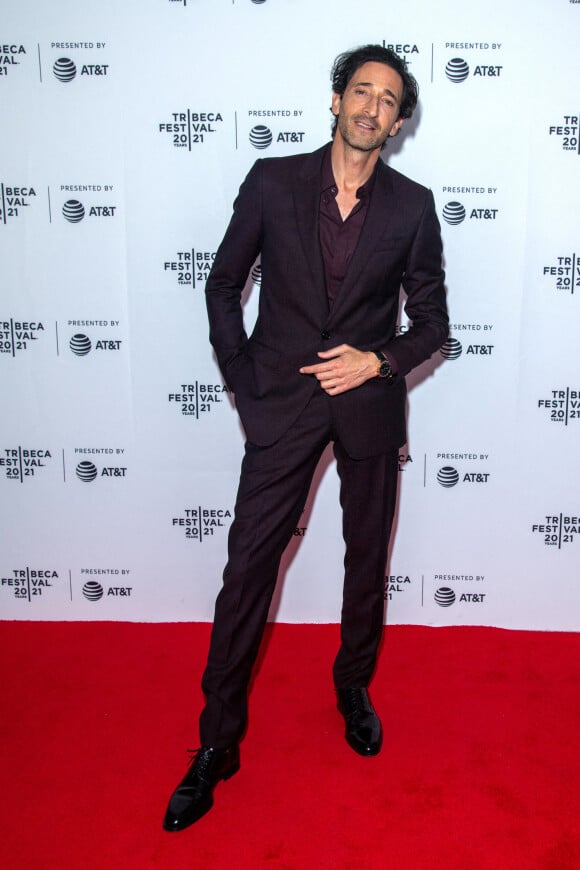 Adrien Brody assiste à la première du film "Clean" au Tribeca Film Festival à New York, le 19 juin 2021.