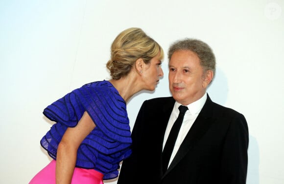 Karin Viard et Michel Drucker - 71e gala de la Croix-Rouge Monégasque à Monaco le 26 juillet 2019. © Dominique Jacovides/Bestimage