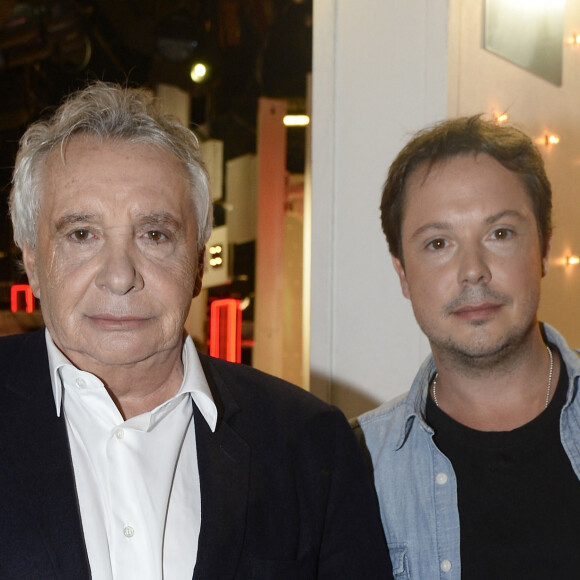 Michel Sardou et Davy Sardou - Enregistrement de l'émission " Vivement Dimanche " Spéciale Les enfants du Top 50, le 8 octobre 2014. 
