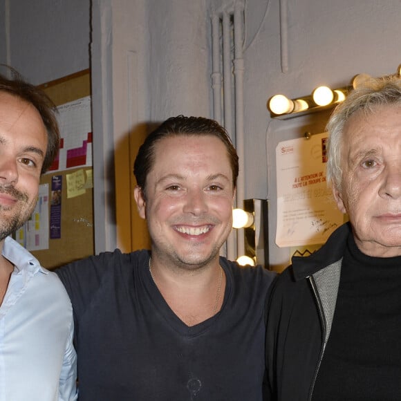 Michel Sardou et ses fils Romain et Davy - Michel Sardou assiste à la représentation de son fils Davy au Théâtre Rive-Gauche dans la pièce "Georges et Georges " à Paris le 2 septembre 2014.