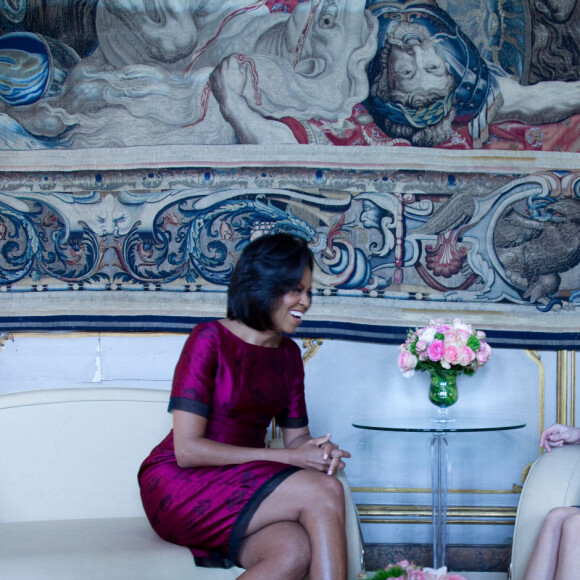 Michelle Obama et Carla Bruni-Sarkozy se sont rencontrees au palais Rohan a Strasbourg. Le 3 avril 2009